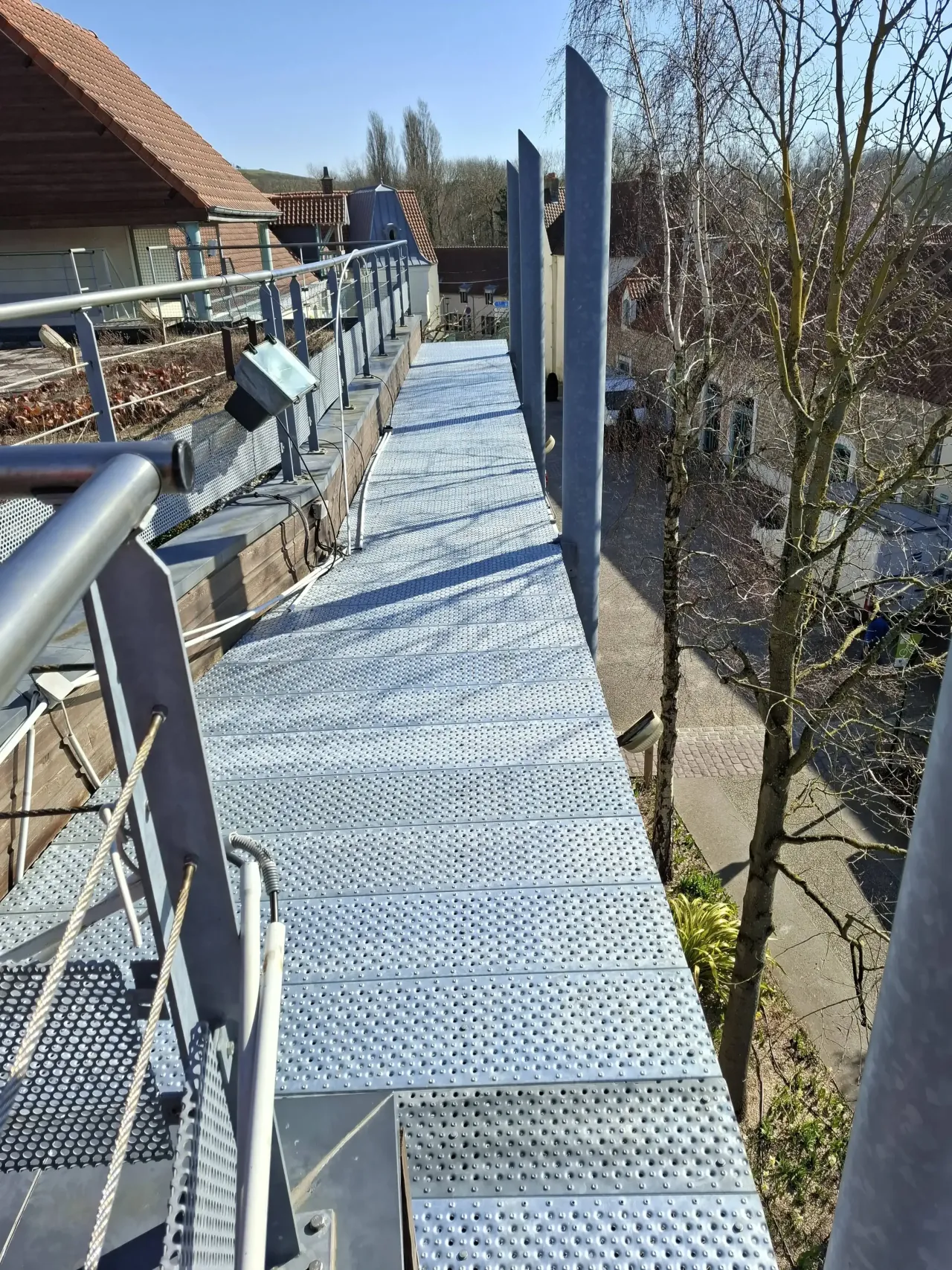 Plancher_metallique_TOLHUIT