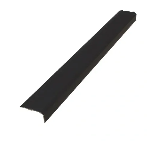 Nez_de_marche_antiderapant_LICORNE_NOIR_1